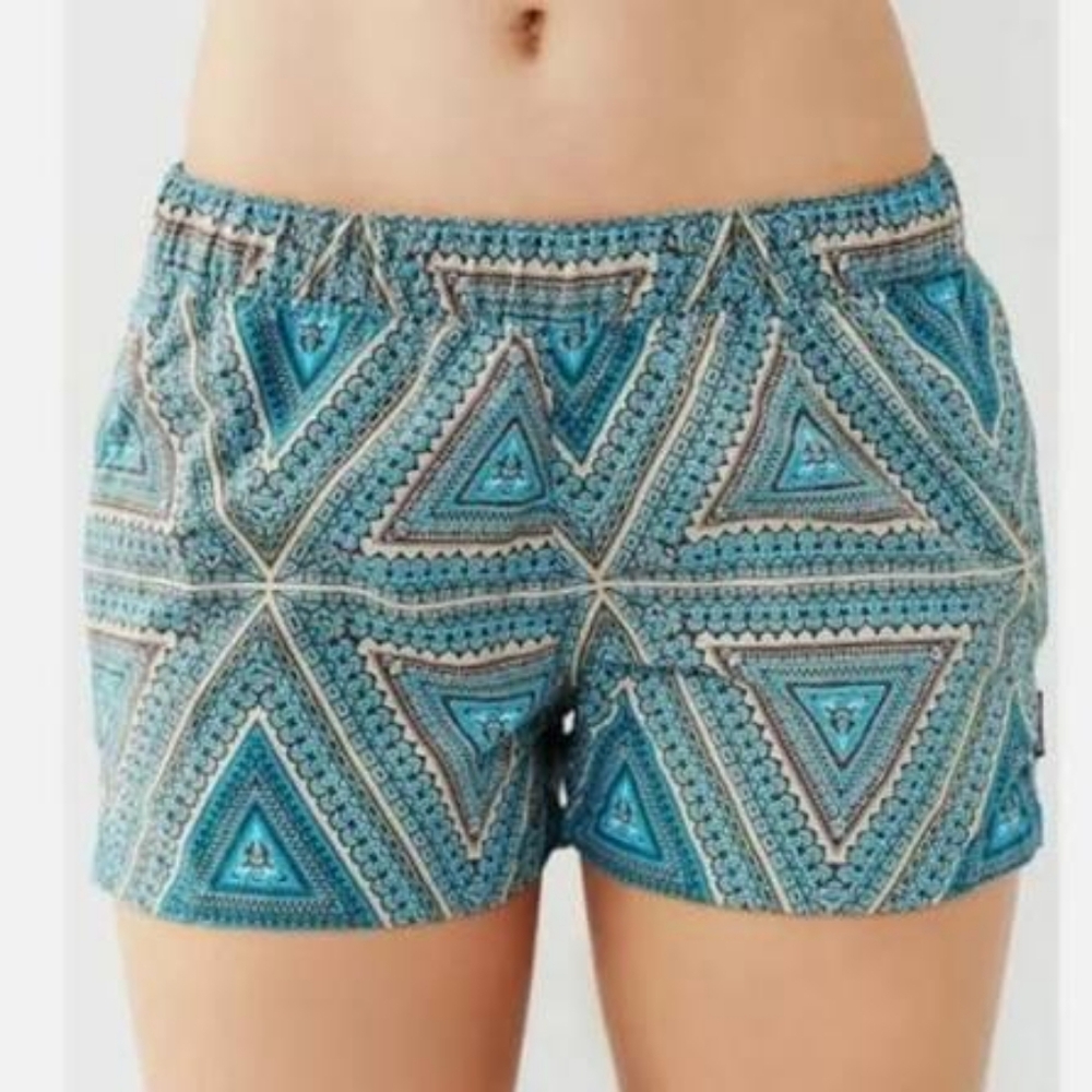 Patagonia Women's Barely Baggies Shorts NWT